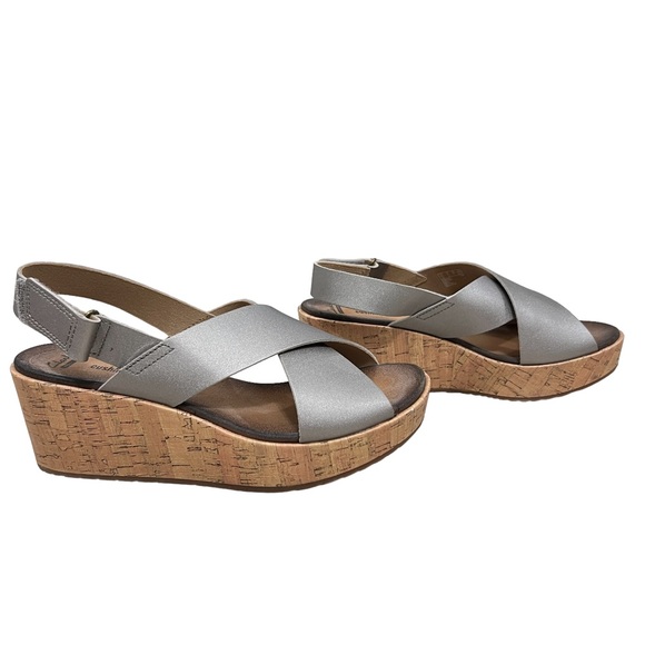 Clarks Shoes - NWOT Clarks Stasha Hale leather cork wedges women’s size 9